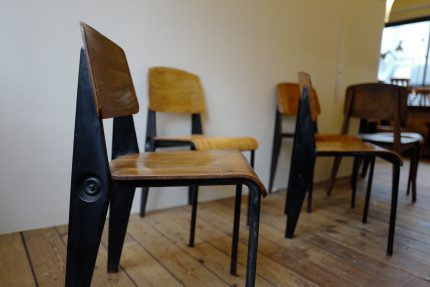 Jean Prouvé "Standard" Demountable "Cafétéria" Chair no. 300 