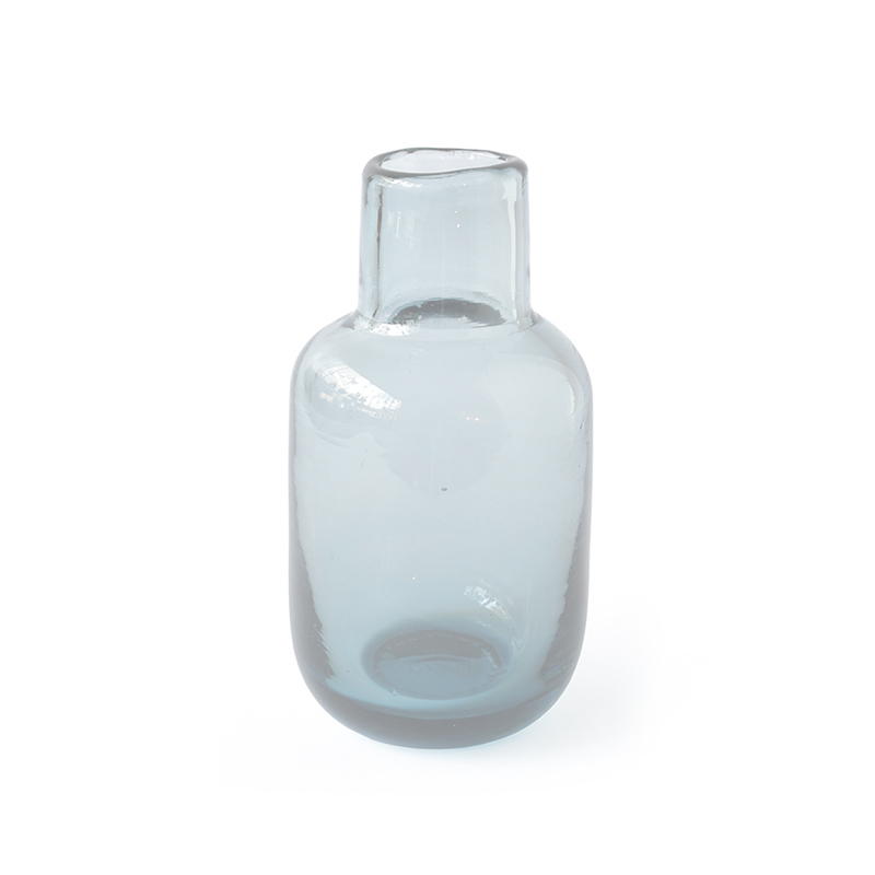 Claude Morin vase 2