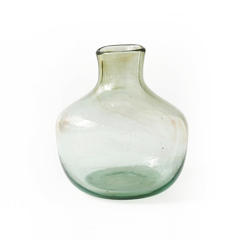 Claude Morin vase 2