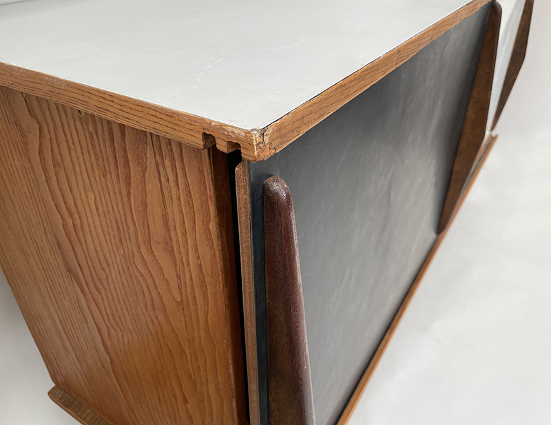 Charlotte Perriand Cansado Sideboard | SOUP clozzet Charlotte Perriand Cansado Sideboard | SOUP clozzet