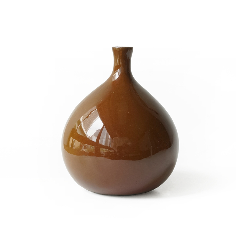 Jacques & Dani Ruelland Fig Pot (Brown)